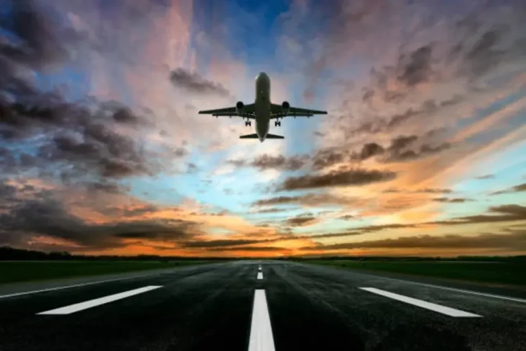 How Do I contact to a human at Air New Zealand?